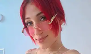 sussy1x_ live VR cam preview