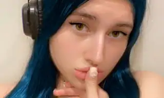 kristina__scott live VR cam preview