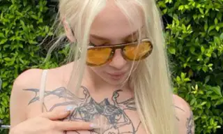 Amycate live VR cam preview