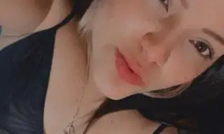 CharlotteWhite live VR cam preview