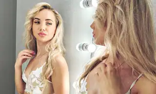 Eva_Moran live VR cam preview