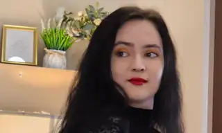 Catherine_Moore_ live VR cam preview