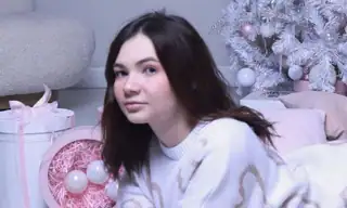 Mila_ShyXx live VR cam preview