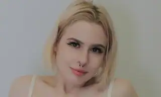 Cutie__Sue_ live VR cam preview