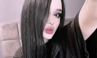 SpicyKaisy live VR cam preview