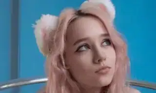 Irma_Bell live VR cam preview
