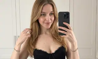 Helen_sexxxsirens live VR cam preview