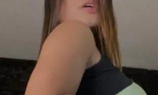 Lennah_hiills live VR cam preview