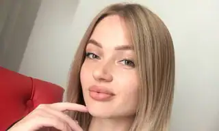 Eva_Greed live VR cam preview