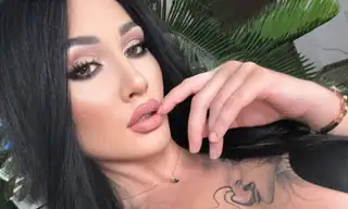 MaeveHealy live VR cam preview