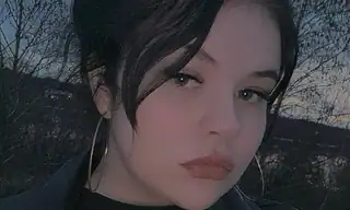 Emily_Muse live VR cam preview