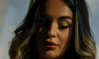 RoshenAmira live VR cam preview
