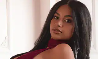 nayah__ live VR cam preview