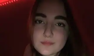 laura_fine live VR cam preview