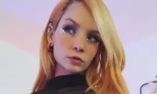 Sakura_queen live VR cam preview