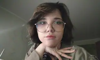 LiliViolet live VR cam preview