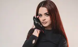 HannaRhodes live VR cam preview
