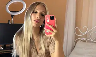 Honey_Miya live VR cam preview