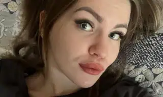 betsy_ross live VR cam preview