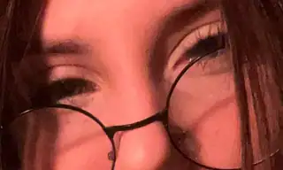 Kira_Moonnn live VR cam preview
