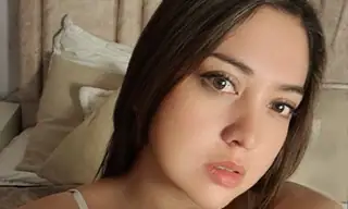 Paula_And live VR cam preview