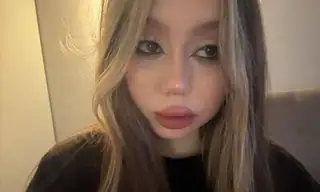 JadeEmber live VR cam preview