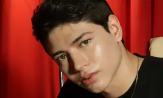 _Ethan_Grey_ live VR cam preview