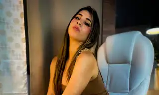 Amelialinns live VR cam preview