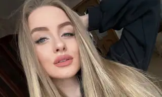 AlexaFleur live VR cam preview