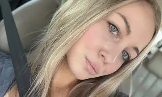 AudreyMeow live VR cam preview