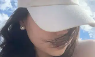 Mira_Fyre live VR cam preview