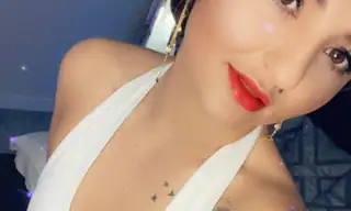 sara_cruisse live VR cam preview