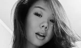 Kiyana_Yan live VR cam preview