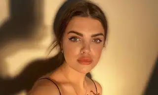 Lucy_Hampton live VR cam preview
