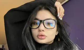 Amy_doesss live VR cam preview