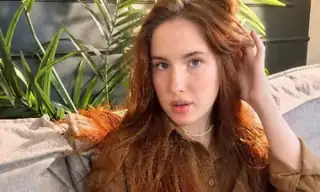ChloeAster live VR cam preview