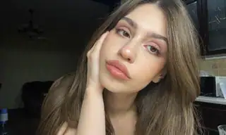 KellyCharm live VR cam preview