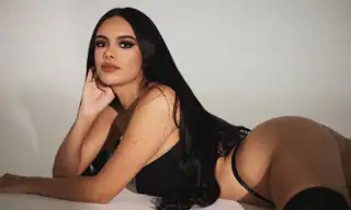 ChloeHarper live VR cam preview