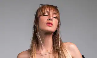 Alondrawolf live VR cam preview