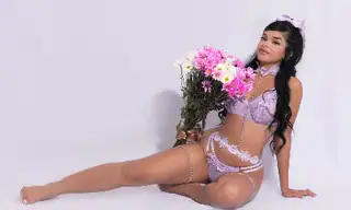 naomi_spark3 live VR cam preview