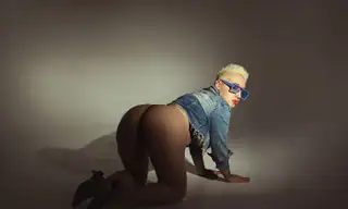 mia_becke live VR cam preview