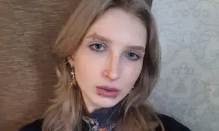 Lily_Frost live VR cam preview