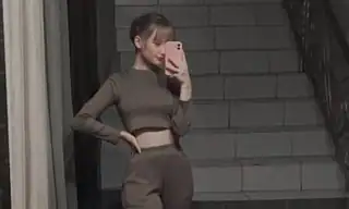 Mary_Weil live VR cam preview