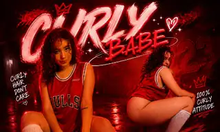 curly_babe live VR cam preview