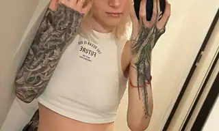 MiraVelle live VR cam preview