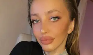ElsaJean live VR cam preview