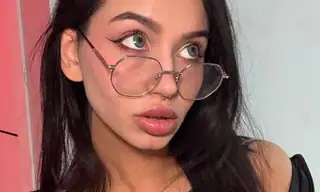 VioletaSins live VR cam preview