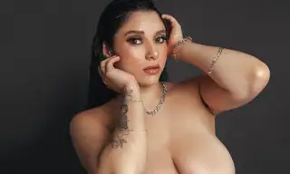 SophiaLauren live VR cam preview