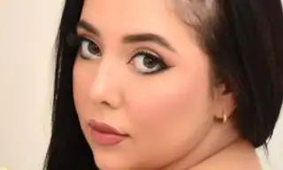 Amara_Sinclair live VR cam preview