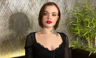 Agnes_Wise live VR cam preview